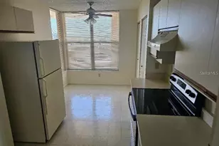 4410 Fairways Blvd, Bradenton, FL 34209 - Photo 6