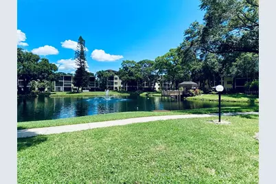 315 30th Avenue W #B305, Bradenton, FL 34205 - Photo 4