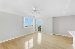 750 N Tamiami Trl, Sarasota, FL 34236 - Photo 10