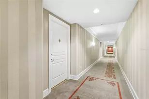 750 N Tamiami Trl, Sarasota, FL 34236 - Photo 2