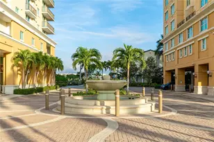 750 N Tamiami Trl, Sarasota, FL 34236 - Photo 32