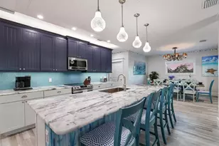 112 Mangrove Ave, Anna Maria, FL 34216 - Photo 16