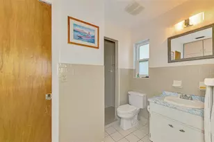 2834 New England St, Sarasota, FL 34231 - Photo 28