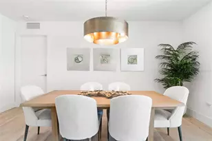 1035 Seaside Dr, Sarasota, FL 34242 - Photo 14