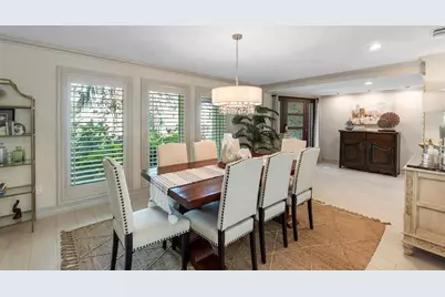 518 Venice Lane, Sarasota, FL 34242 - Photo 6