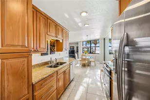 1050 Longboat Club Rd, Longboat Key, FL 34228 - Photo 22