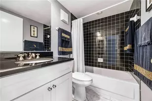 1050 Longboat Club Rd, Longboat Key, FL 34228 - Photo 24