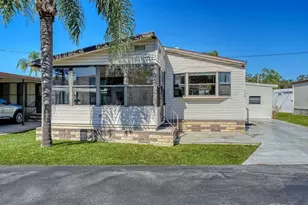 116 Southwinds Dr, Sarasota, FL 34231 - Photo 1