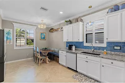 10507 Medjool Drive, Venice, FL 34293 - Photo 8