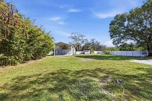 2723 59th St, Sarasota, FL 34243 - Photo 56