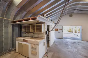 2723 59th St, Sarasota, FL 34243 - Photo 62