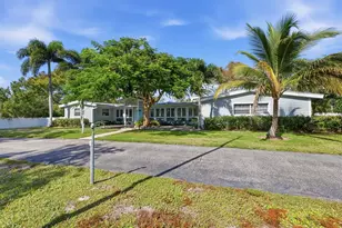 2723 59th St, Sarasota, FL 34243 - Photo 6