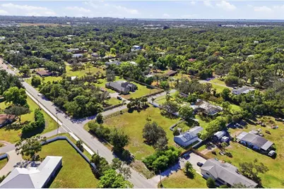 2723 59th Street, Sarasota, FL 34243 - Photo 72