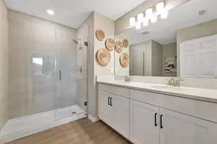 5434 Tripoli Dr, Palmetto, FL 34221 - Photo 44