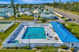 10315 Cortez Road W, Bradenton, FL 34210 - Photo 38