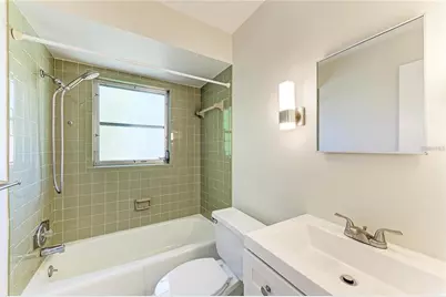 2121 Pueblo Circle #V6, Sarasota, FL 34231 - Photo 10