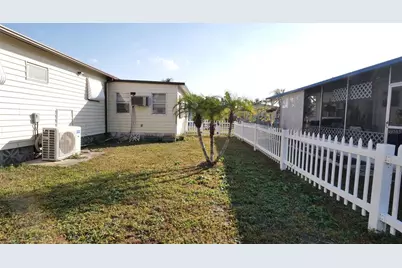 209 50th Avenue Plaza E, Bradenton, FL 34203 - Photo 28