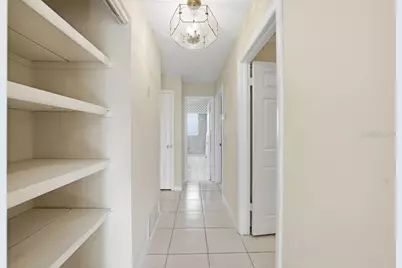 2105 W Barclay Road, Tampa, FL 33612 - Photo 46