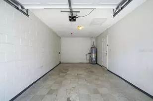 2105 W Barclay Rd, Tampa, FL 33612 - Photo 56