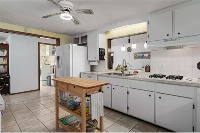 5205 16th Avenue E, Palmetto, FL 34221 - Photo 12