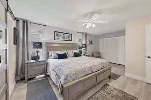 3541 Wilkinson Woods Dr, Sarasota, FL 34231 - Photo 12
