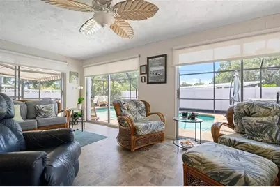 2425 Constitution Boulevard, Sarasota, FL 34231 - Photo 34