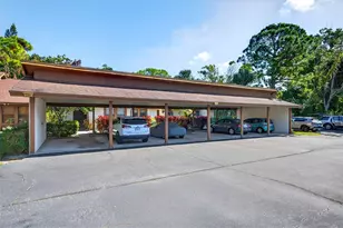 7607 4th Ave W, Bradenton, FL 34209 - Photo 4