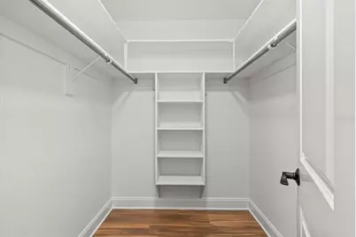 4428 Meadow Creek Circle, Sarasota, FL 34233 - Photo 18