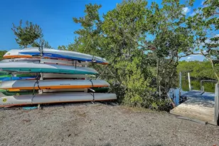 5440 Eagles Point Cir, Sarasota, FL 34231 - Photo 62