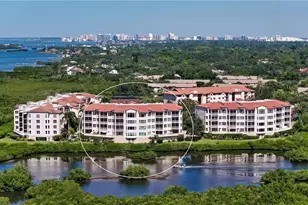 5440 Eagles Point Cir, Sarasota, FL 34231 - Photo 2