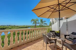 5440 Eagles Point Cir, Sarasota, FL 34231 - Photo 8