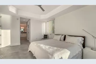 166 Golden Gate Point #22, Sarasota, FL 34236 - Photo 20