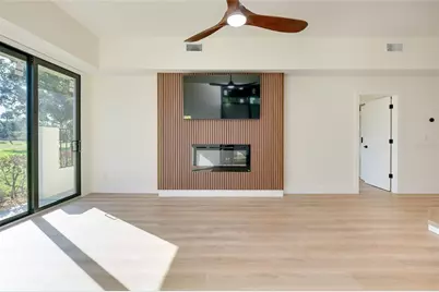 2221 Meadowlake Court #A3, Sarasota, FL 34235 - Photo 12