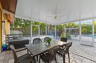 4301 S Lockwood Ridge Rd, Sarasota, FL 34231 - Photo 46