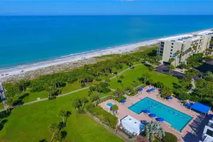 1125 Gulf of Mexico Dr, Longboat Key, FL 34228 - Photo 36