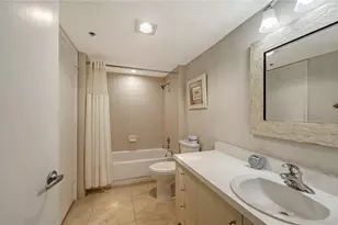 1125 Gulf of Mexico Dr, Longboat Key, FL 34228 - Photo 26