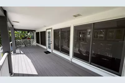 1330 Cherry Street NE, Saint Petersburg, FL 33701 - Photo 8