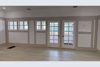 1330 Cherry Street NE, Saint Petersburg, FL 33701 - Photo 22