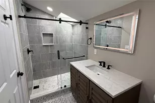 3620 E Tampa Cir, Tampa, FL 33629 - Photo 18