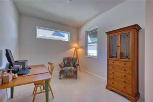 251 O'keeffe Cir, Bradenton, FL 34212 - Photo 16