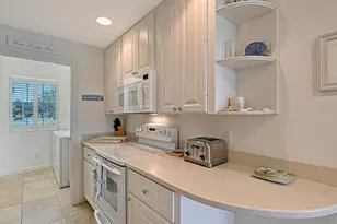 1749 Burgos Dr, Sarasota, FL 34238 - Photo 18