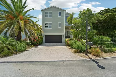 6330 Laguna Drive, Longboat Key, FL 34228 - Photo 4