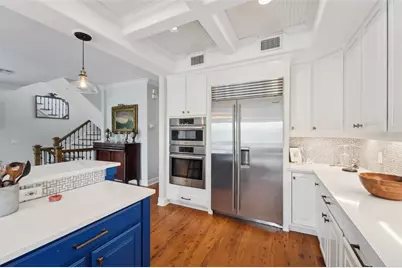 6330 Laguna Drive, Longboat Key, FL 34228 - Photo 18