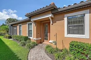 5020 Savona Run, Lakewood Ranch, FL 34211 - Photo 6