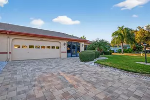2509 Locksley St, Sun City Center, FL 33573 - Photo 2
