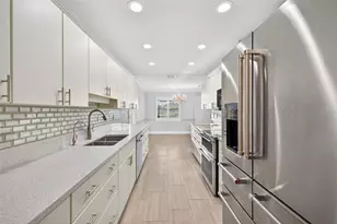 2509 Locksley St, Sun City Center, FL 33573 - Photo 14