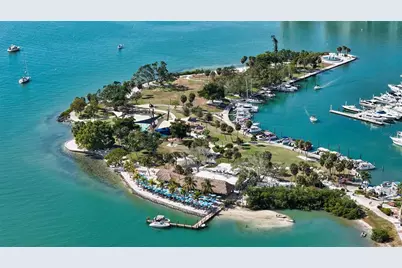 300 S Pineapple Avenue #902, Sarasota, FL 34236 - Photo 56