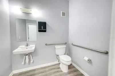 1040 E Brandon Boulevard, Brandon, FL 33511 - Photo 24