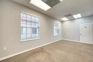 1040 E Brandon Blvd, Brandon, FL 33511 - Photo 22