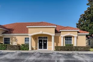 1040 E Brandon Blvd, Brandon, FL 33511 - Photo 4